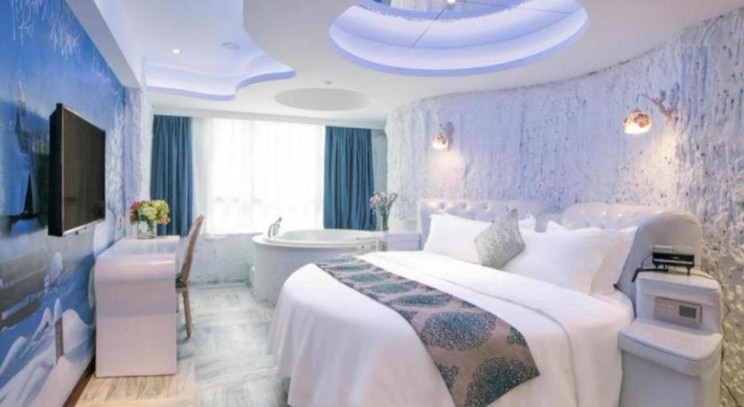 Vienna Hotel - Shenzhen Dongmen Hubei Metro Station Ngoại thất bức ảnh